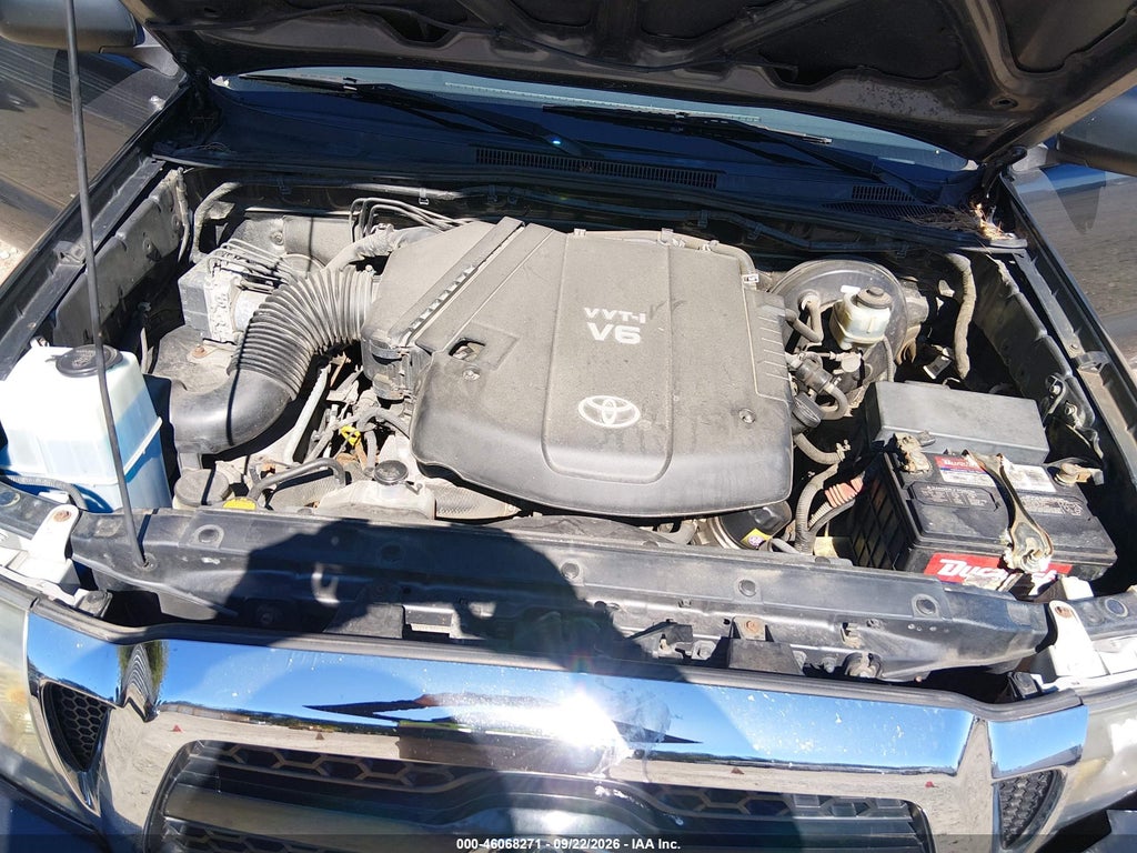 2011 Toyota Tacoma Prerunner V6 photo 10