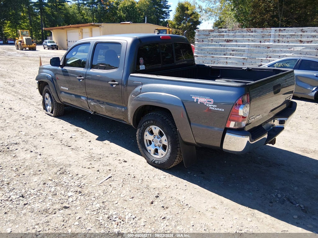 2011 Toyota Tacoma Prerunner V6 photo 3