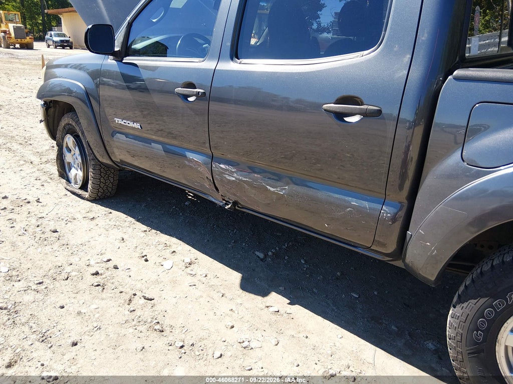 2011 Toyota Tacoma Prerunner V6 photo 6