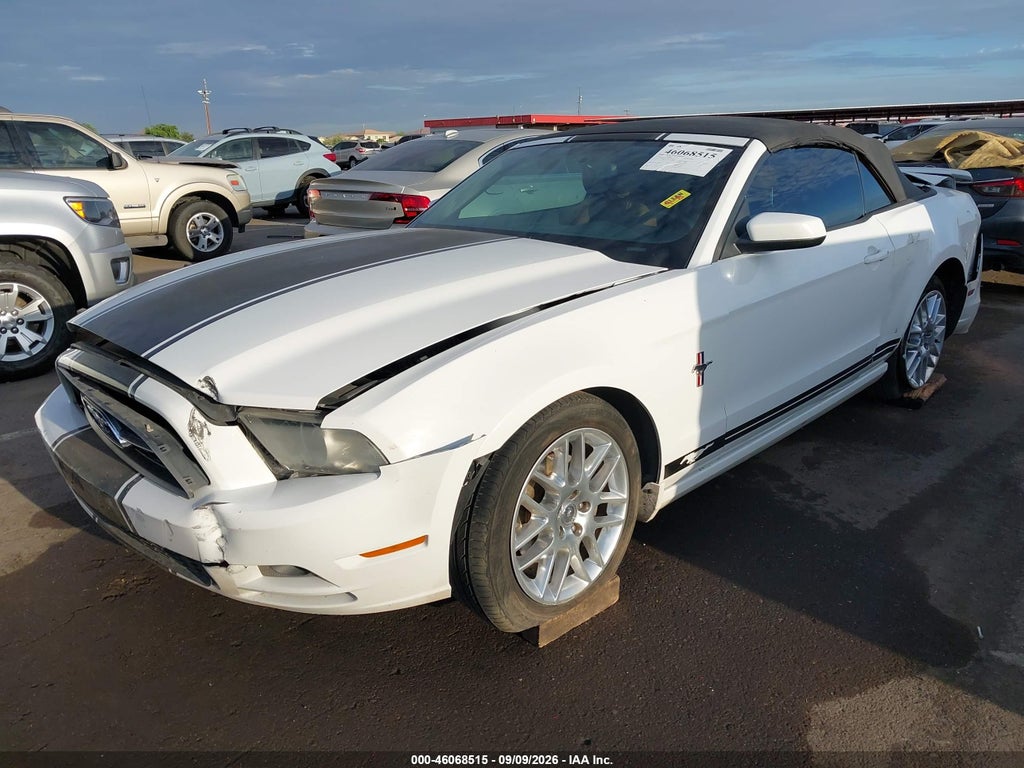 2014 Ford Mustang V6 Premium photo 2