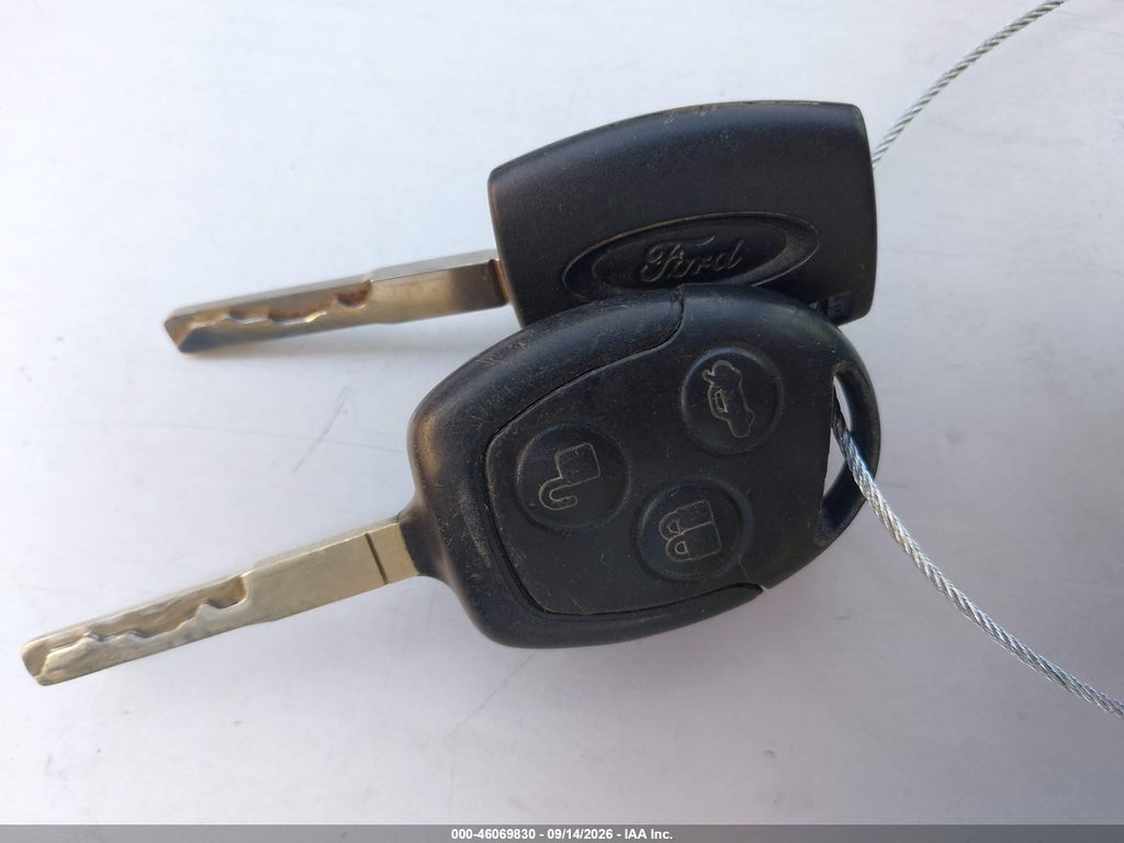 2014 Ford Fiesta S photo 11