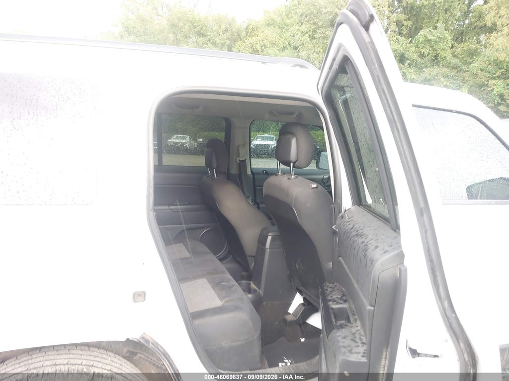 2016 Jeep Patriot Latitude photo 8