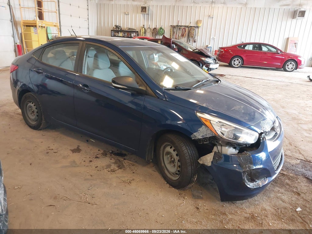 2016 Hyundai Accent SE photo 1