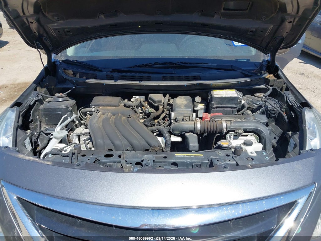 2018 Nissan Versa 1.6 SV photo 10