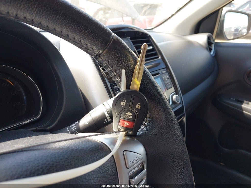 2018 Nissan Versa 1.6 SV photo 11