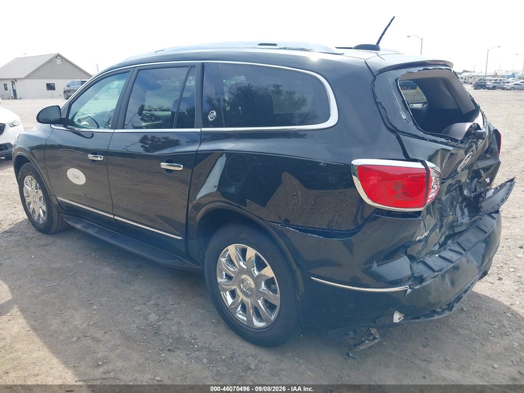 2017 Buick Enclave photo 3