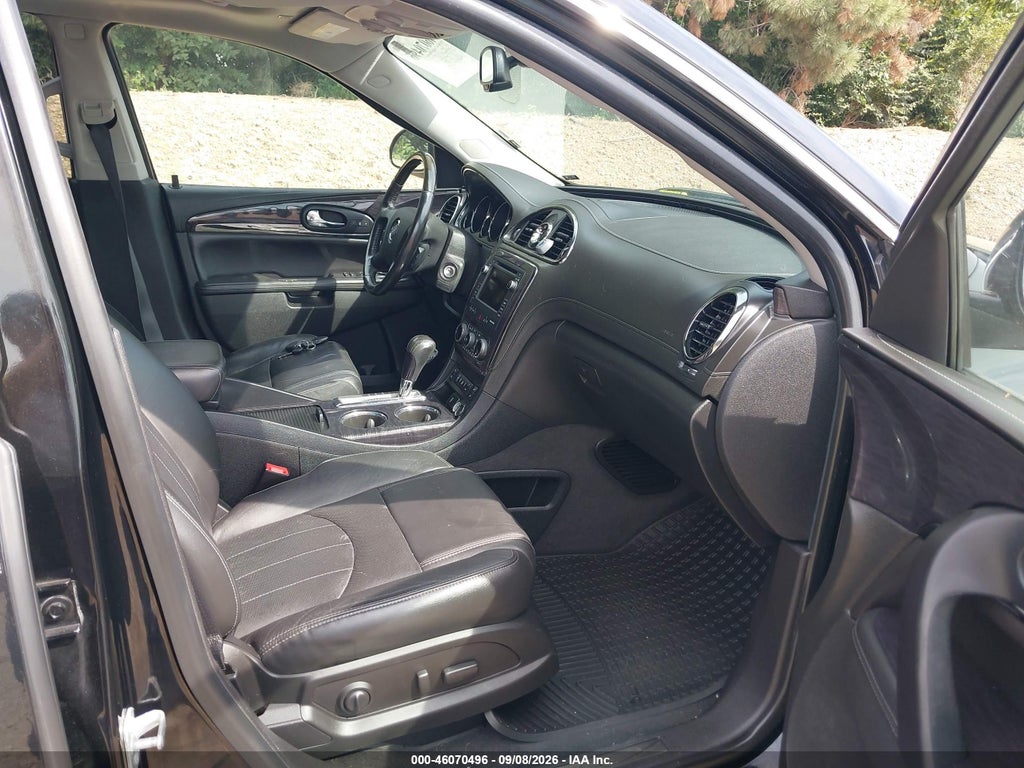 2017 Buick Enclave photo 5