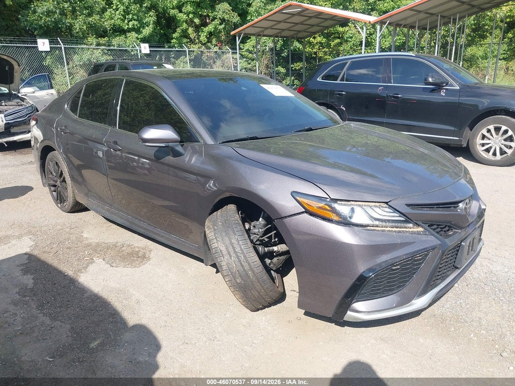 TOYOTA CAMRY 2021