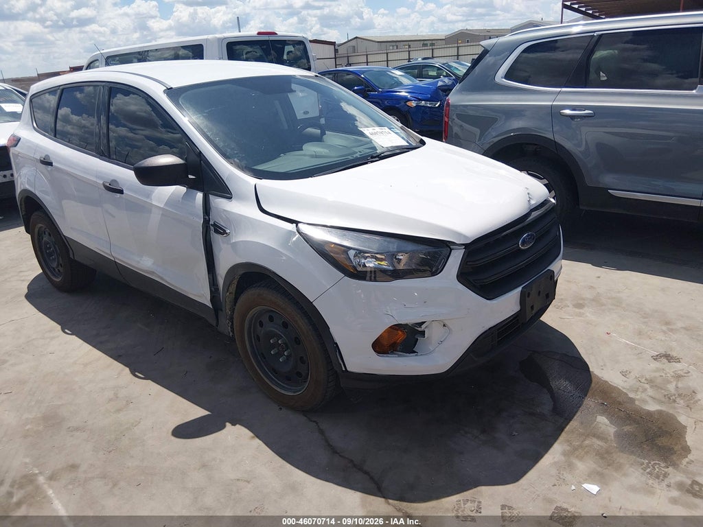 2019 Ford Escape S photo 1