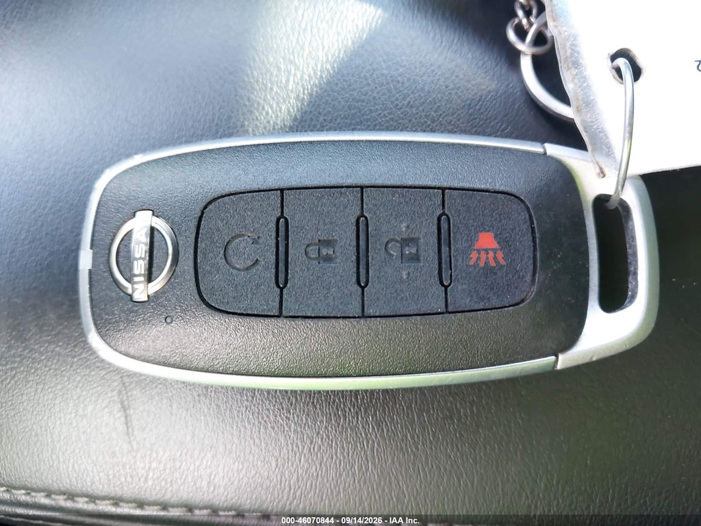 2024 Nissan Kicks SV Xtronic CVT photo 11
