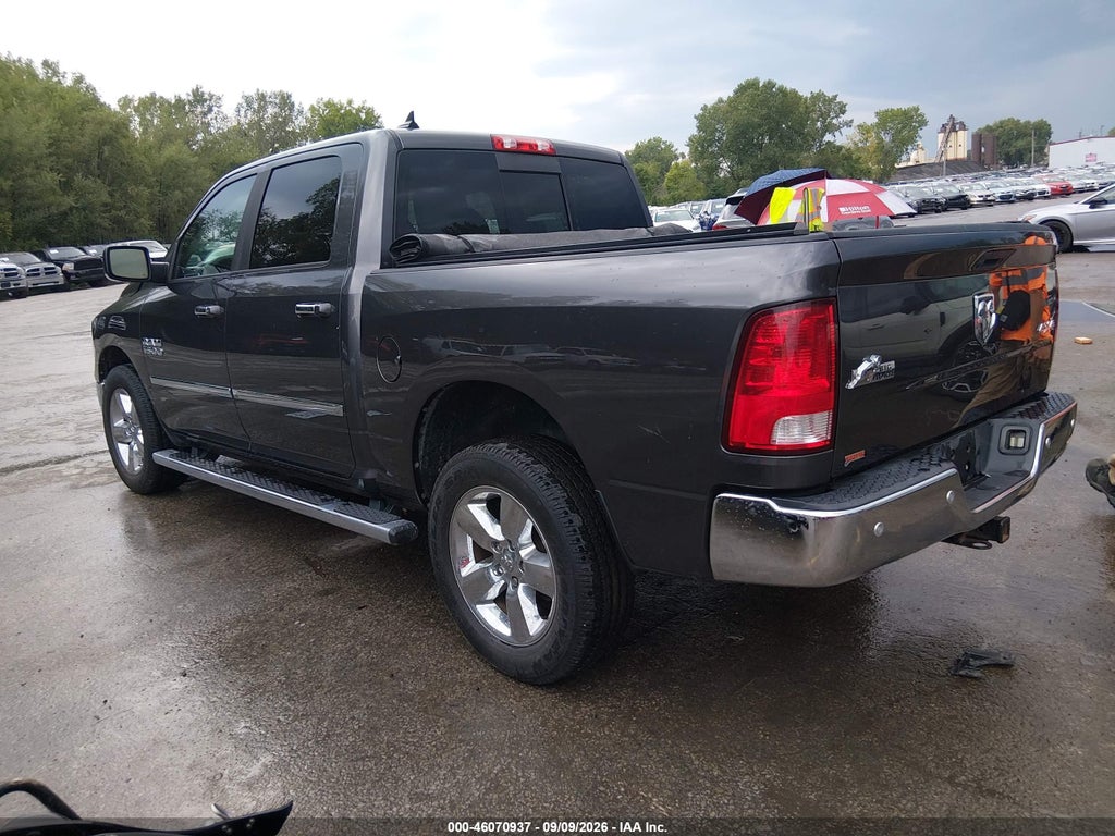 2016 Ram 1500 BIG Horn photo 3