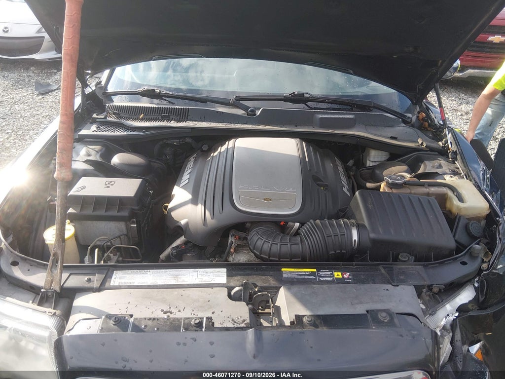 2006 Chrysler 300C photo 10