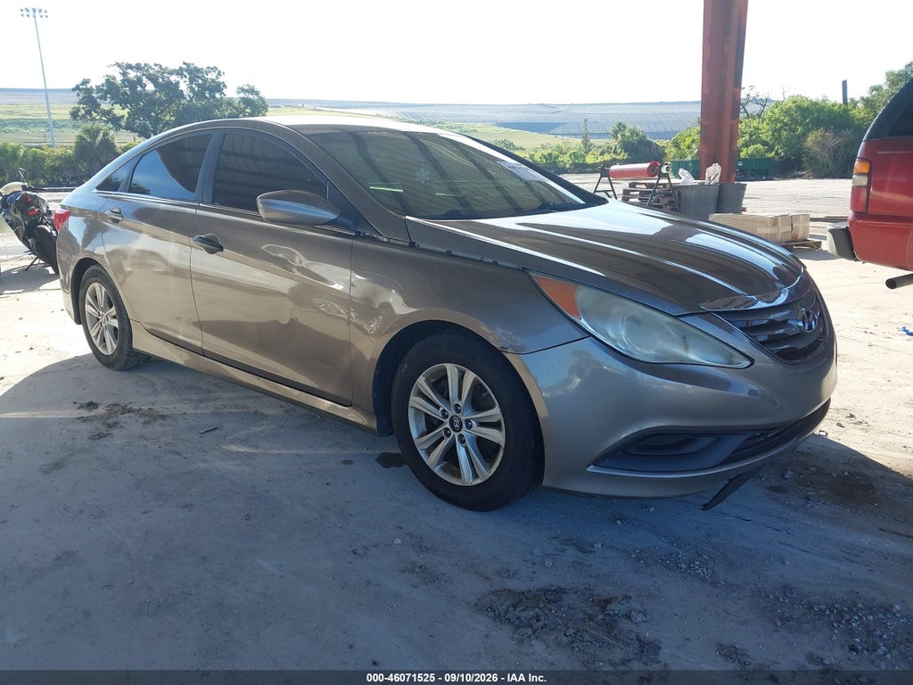 2014 Hyundai Sonata GLS photo 1