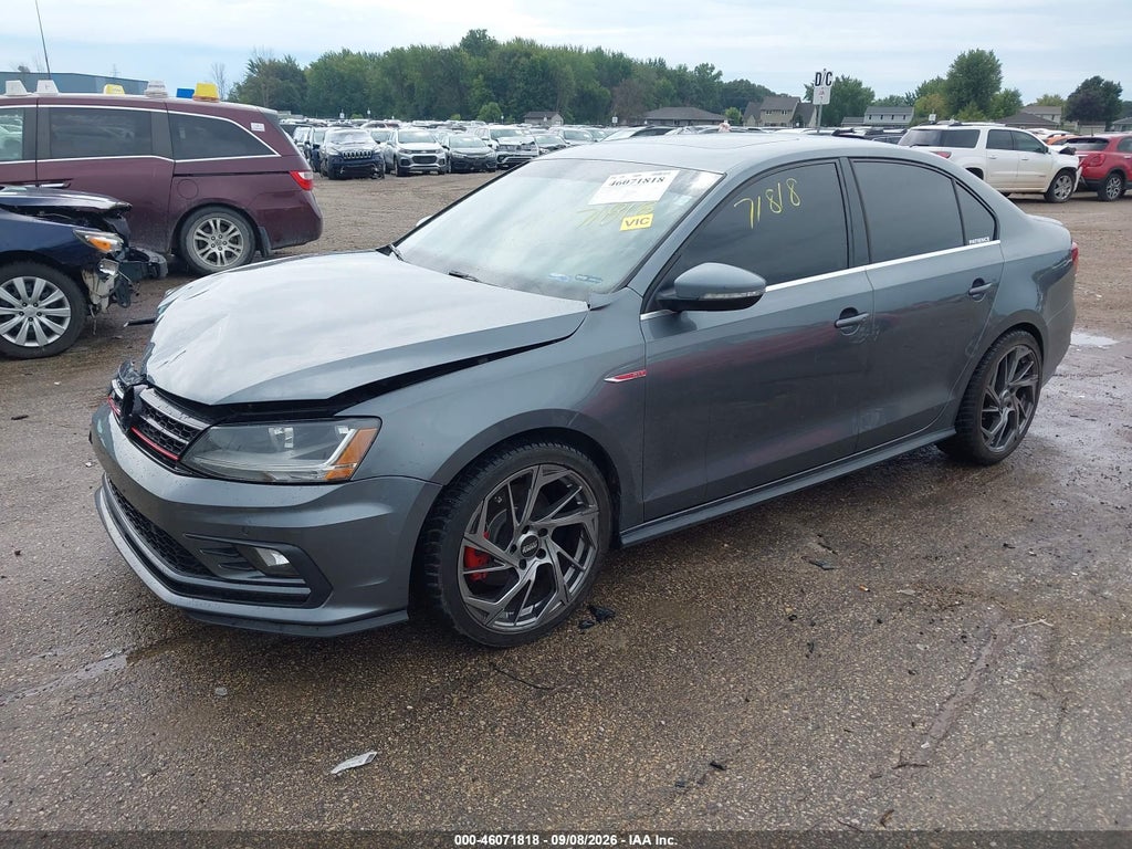2018 Volkswagen Jetta 2.0T GLI photo 2