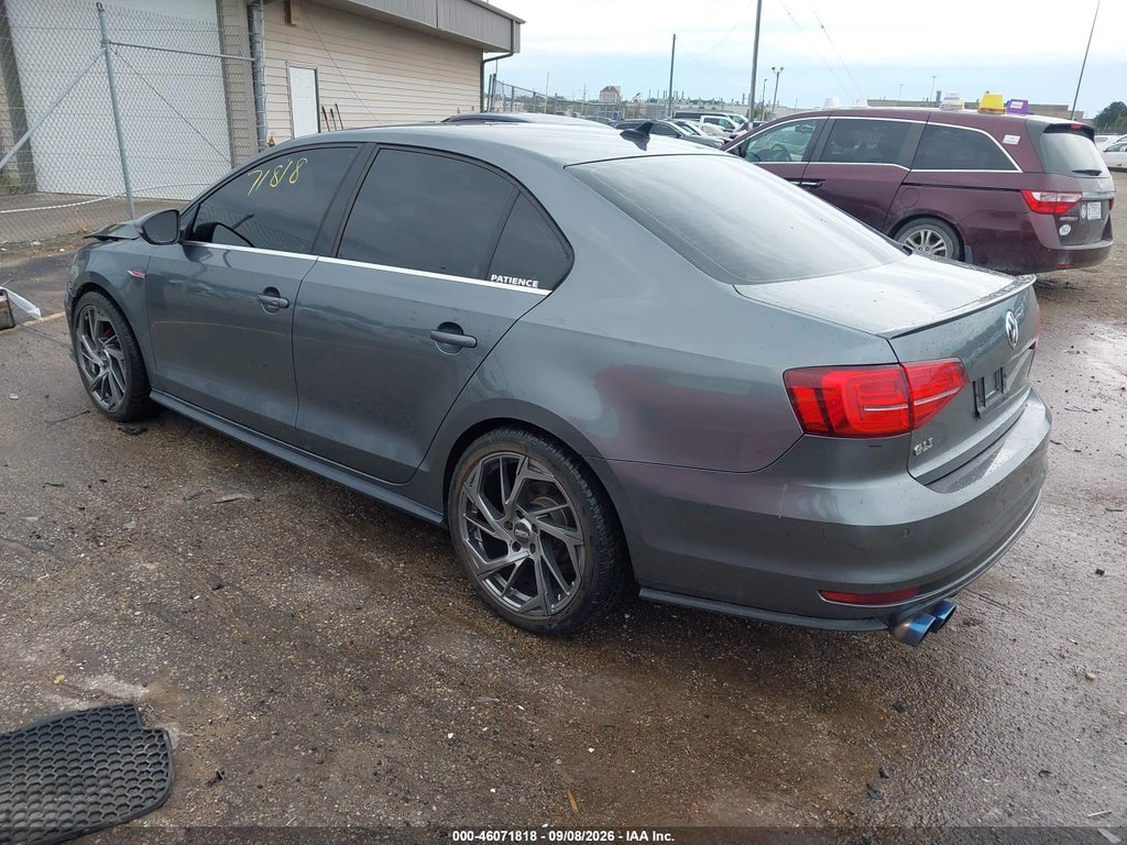 2018 Volkswagen Jetta 2.0T GLI photo 3