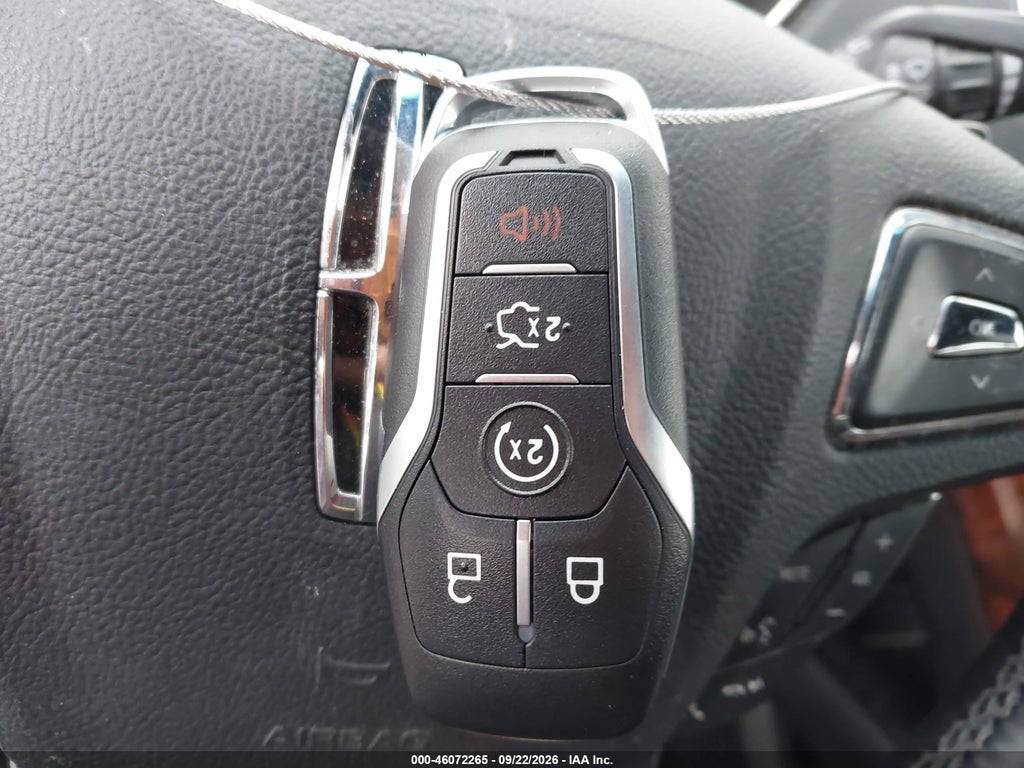 2016 Lincoln MKX Reserve photo 11