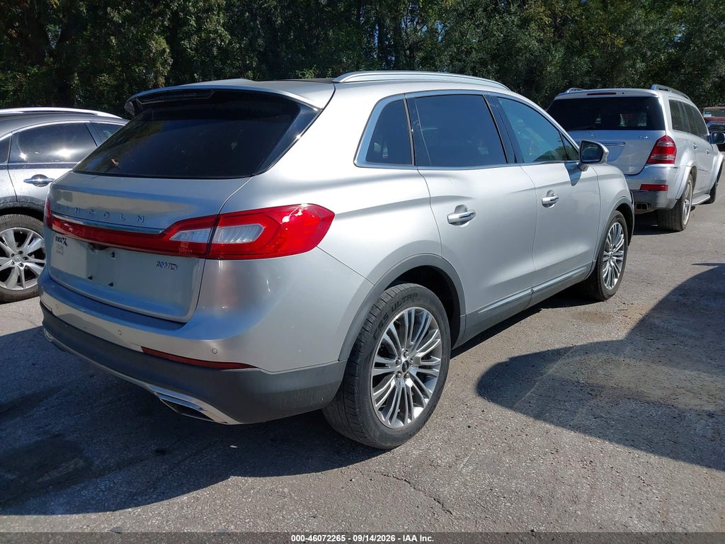 2016 Lincoln MKX Reserve photo 4