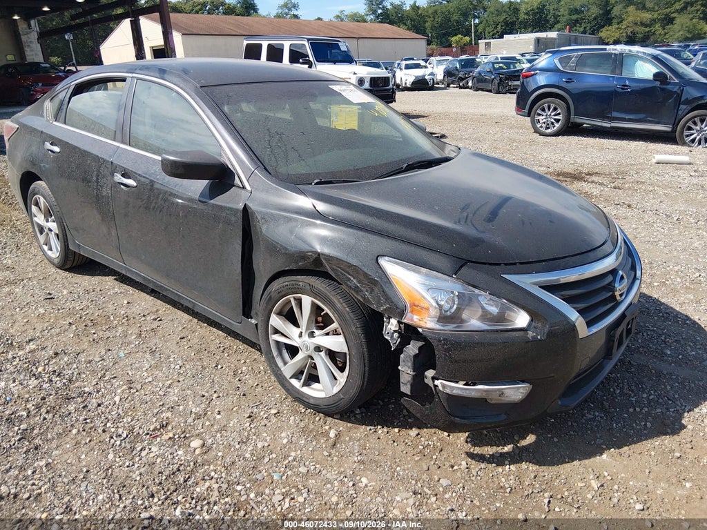 2014 Nissan Altima 2.5 SV photo 1