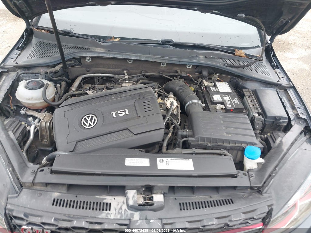 2019 Volkswagen Golf GTI 2.0T Autobahn/2.0T Rabbit Edition/2.0T S/2.0T SE photo 10