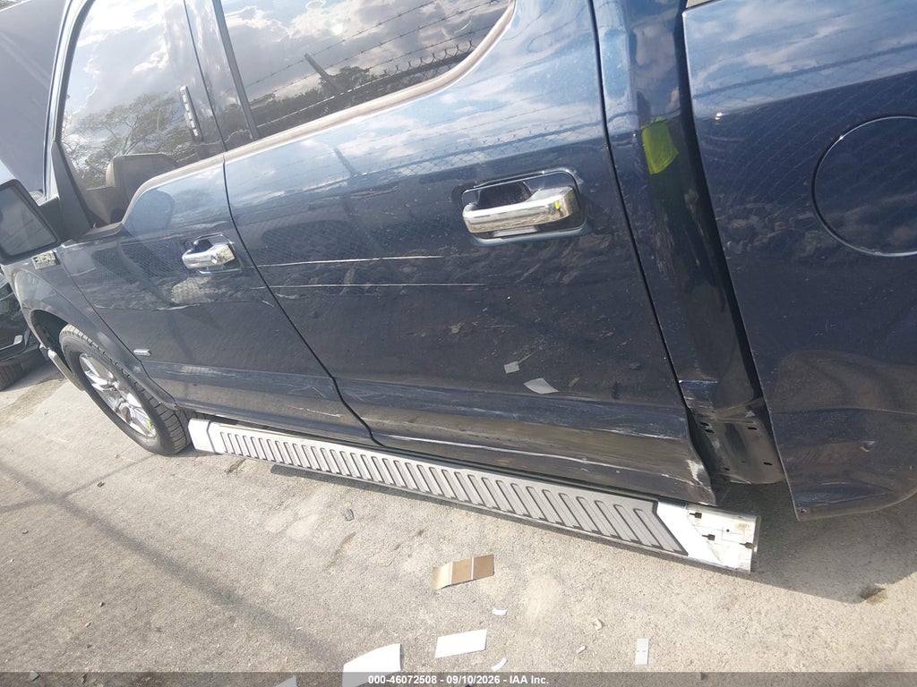 2015 Ford F-150 XLT photo 6