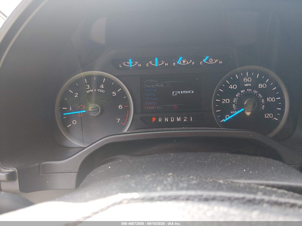 2015 Ford F-150 XLT photo 7