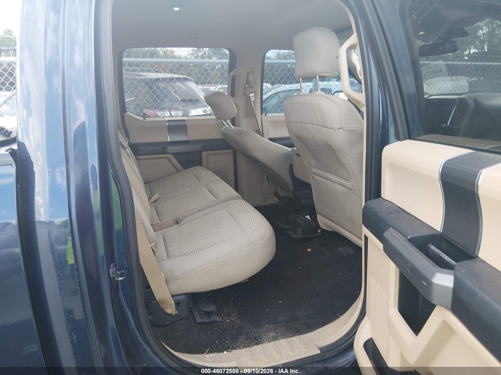 2015 Ford F-150 XLT photo 8