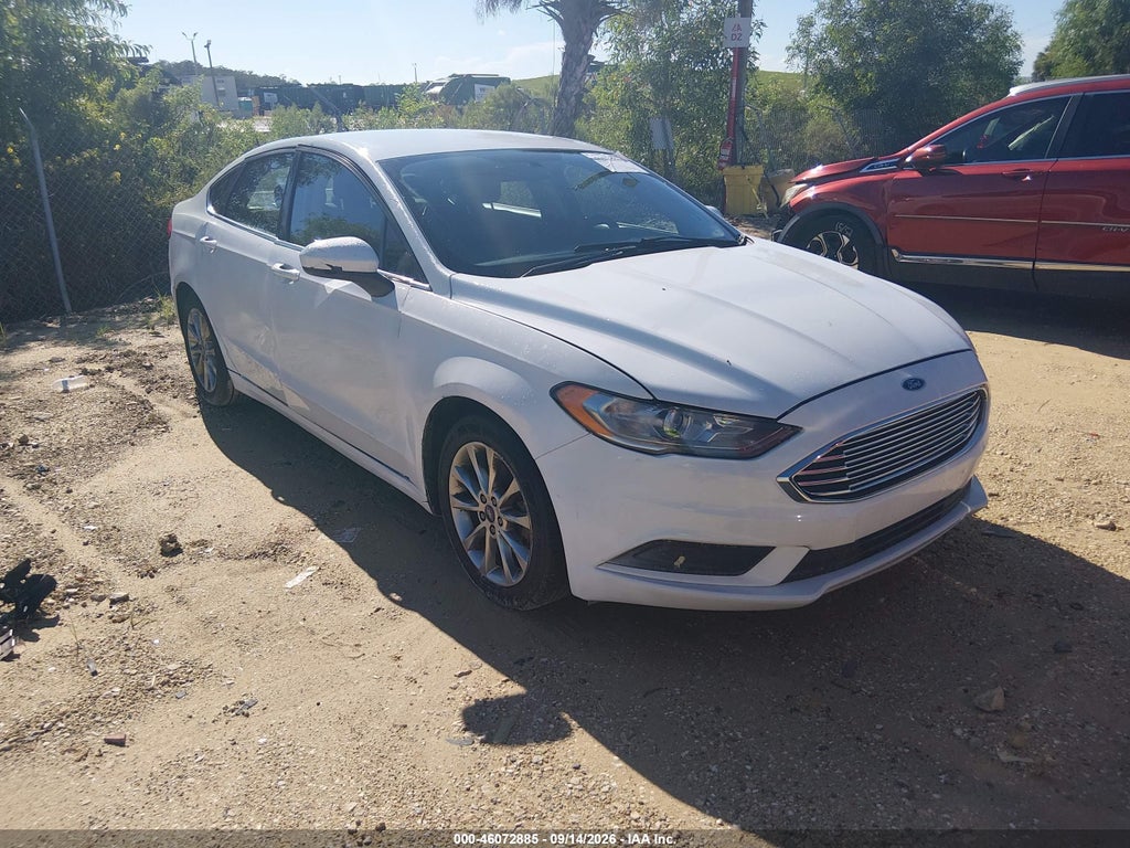 2017 Ford Fusion SE photo 1
