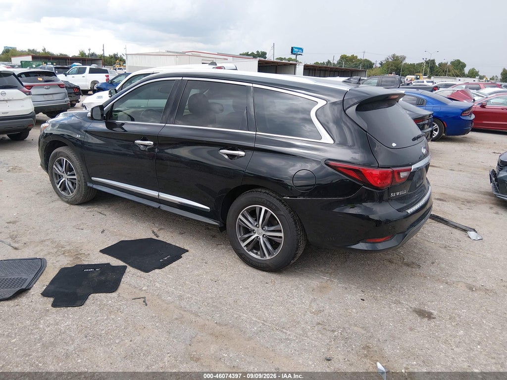 2019 Infiniti QX60 Luxe photo 3
