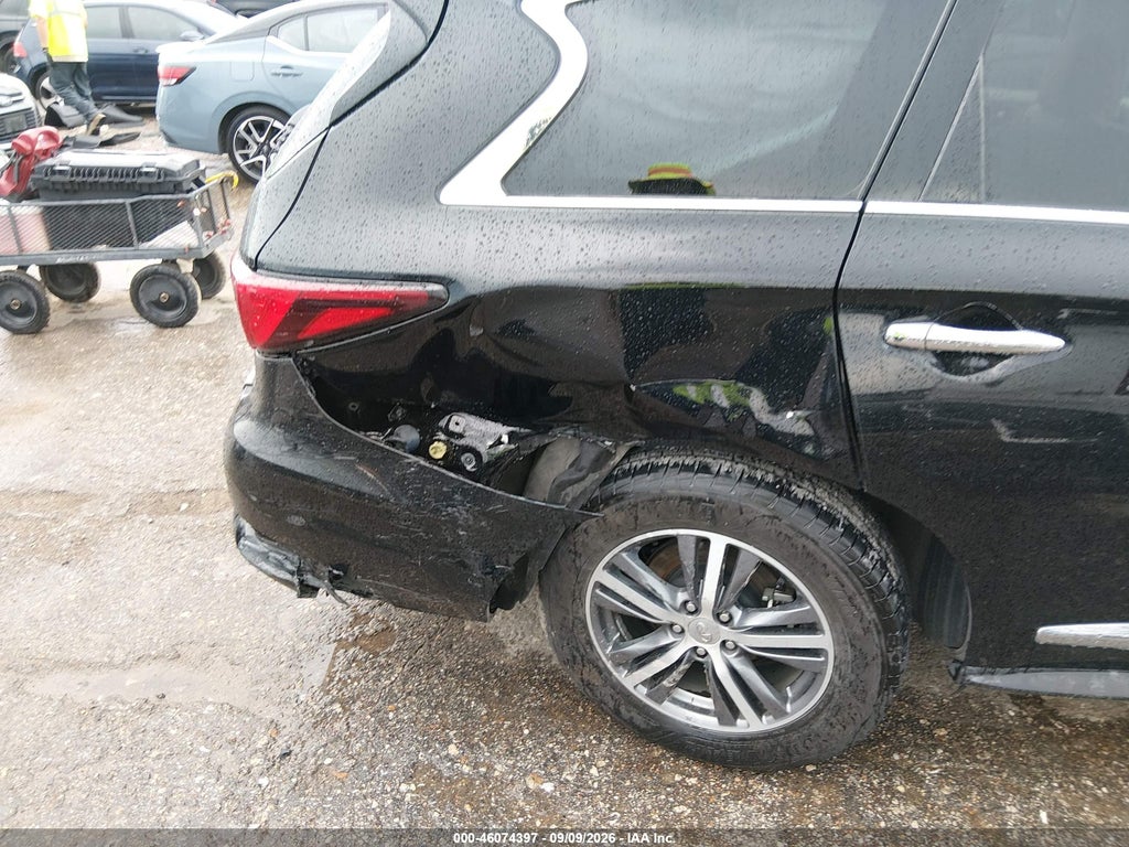 2019 Infiniti QX60 Luxe photo 6