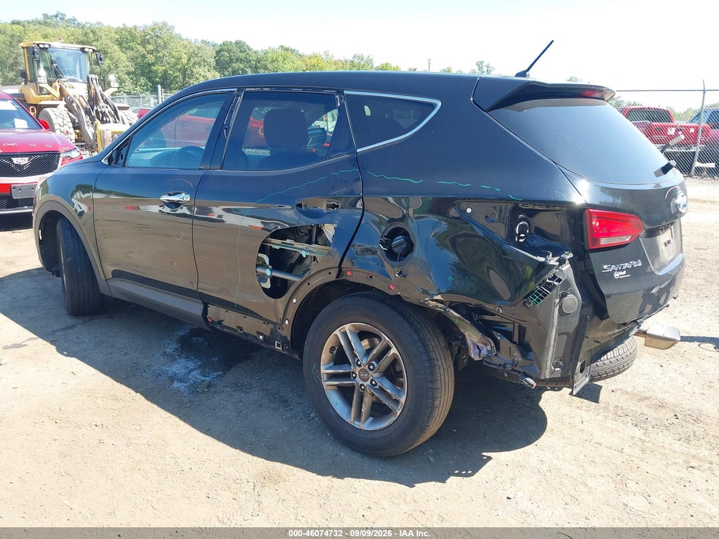 2018 Hyundai Santa FE Sport 2.4L photo 3