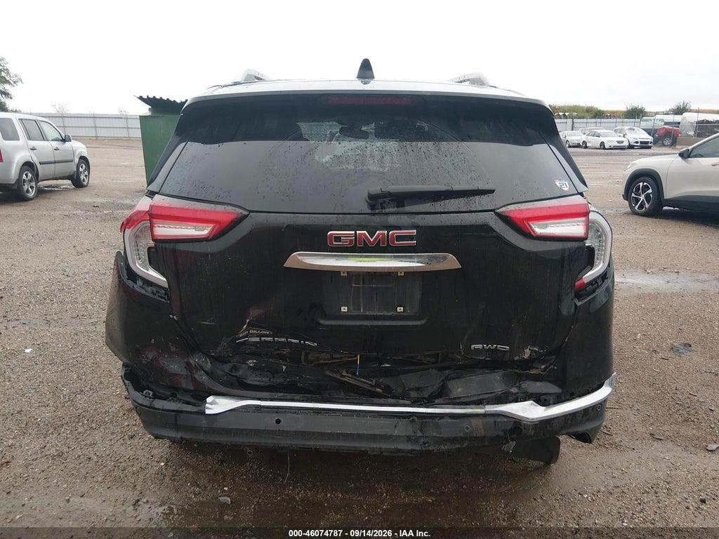 2022 GMC Terrain AWD SLT photo 6