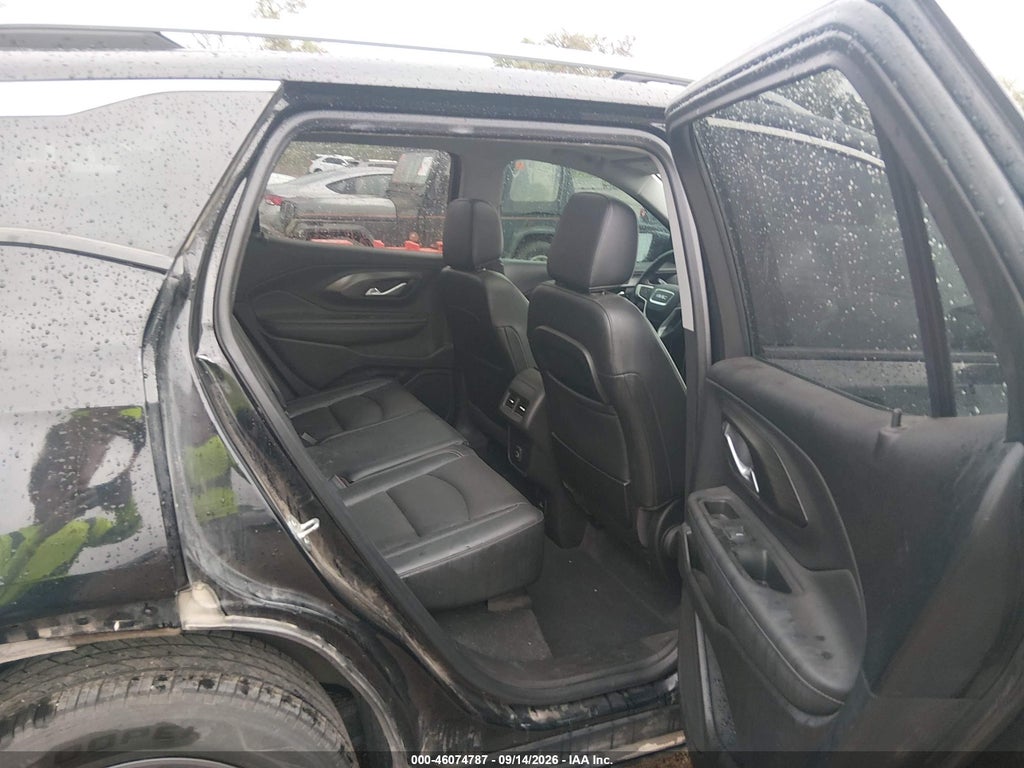 2022 GMC Terrain AWD SLT photo 8