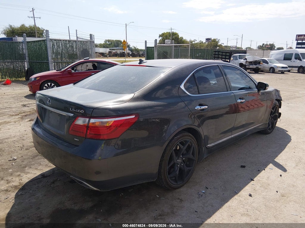2010 Lexus LS 460 photo 4