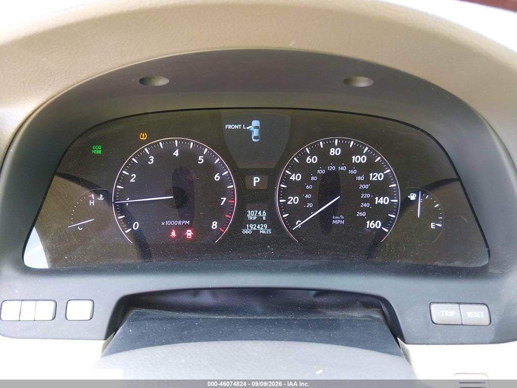 2010 Lexus LS 460 photo 7