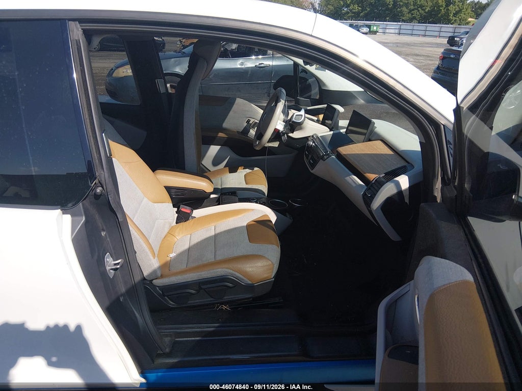 2014 BMW I3 Base W/Range Extender photo 5
