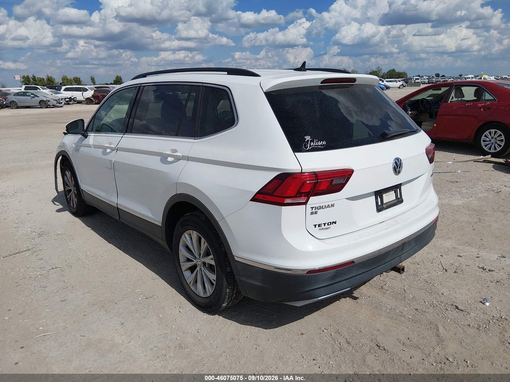 2018 Volkswagen Tiguan 2.0T SE/2.0T SEL photo 3