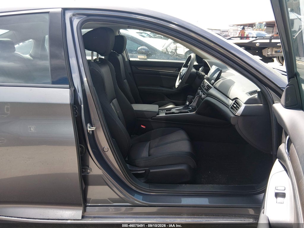 2020 Honda Accord EX photo 5