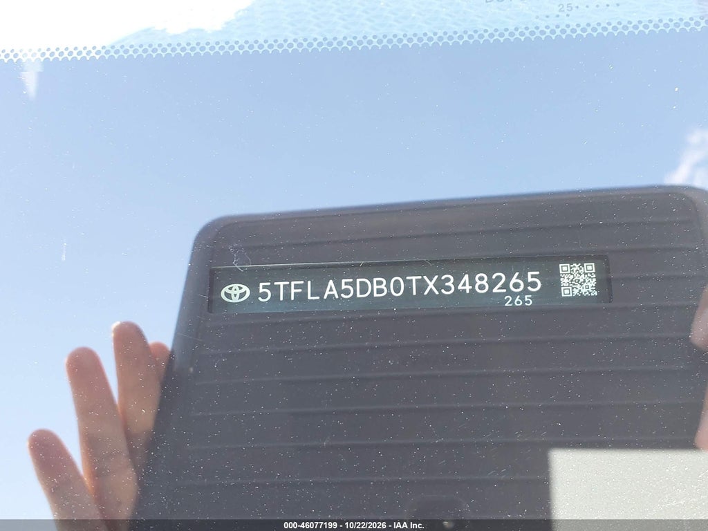 2026 Toyota Tundra SR5 Crewmax 5.5' BED photo 9