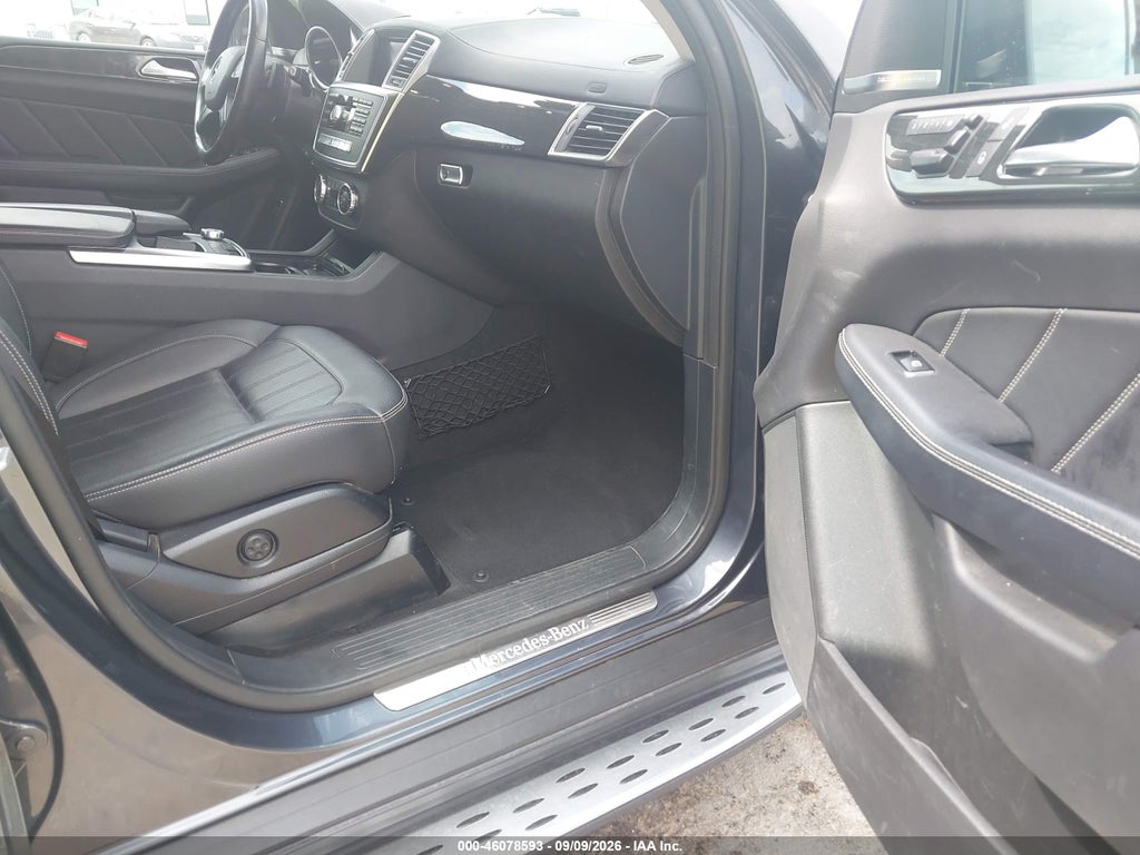 2016 Mercedes-Benz GL 450 4MATIC photo 5