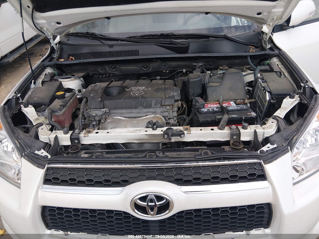 2009 Toyota RAV4 Limited photo 10
