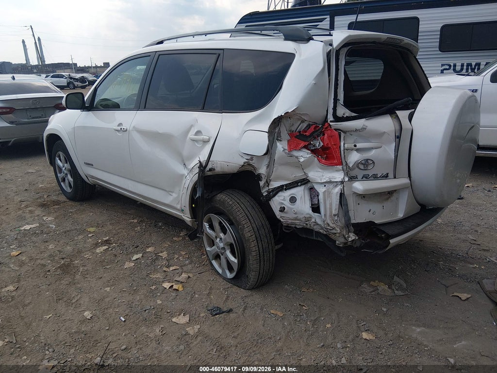 2009 Toyota RAV4 Limited photo 3