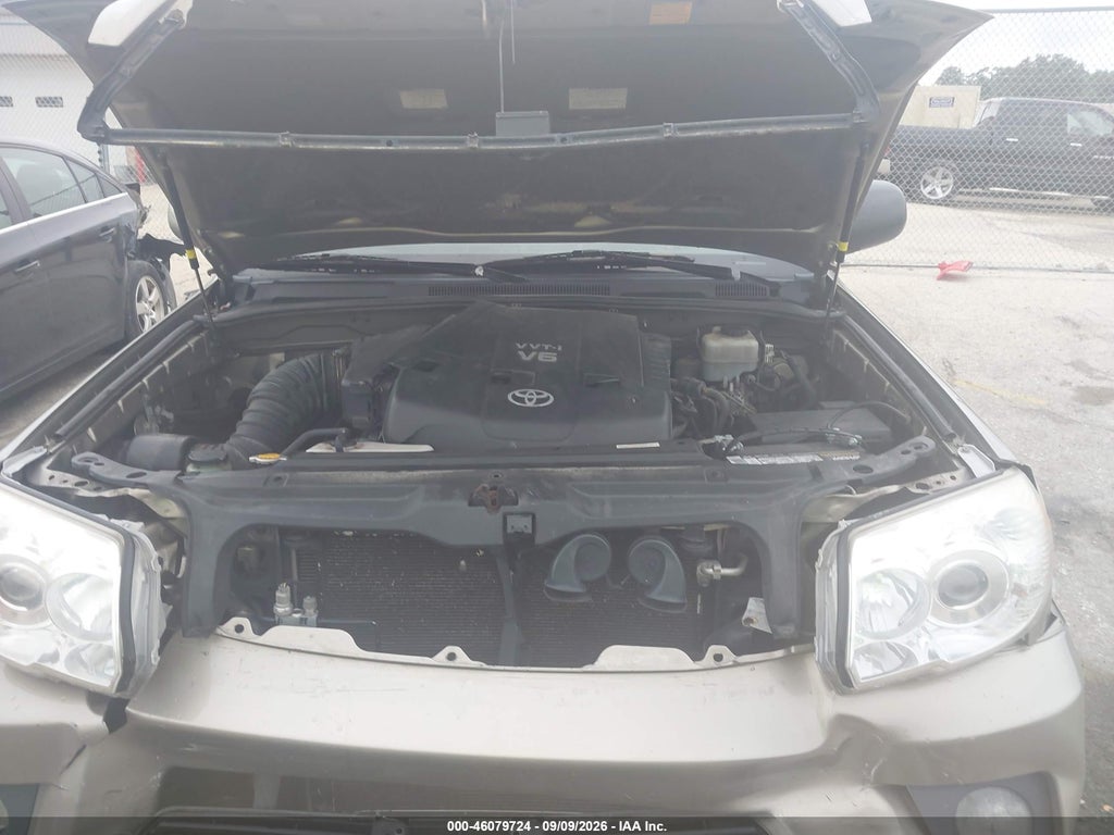 2008 Toyota 4RUNNER Limited V6 photo 10