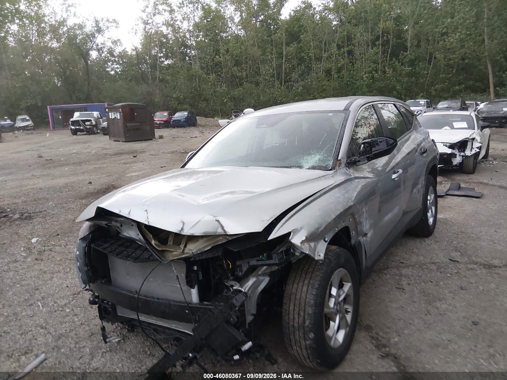 2024 Hyundai Tucson SE photo 2