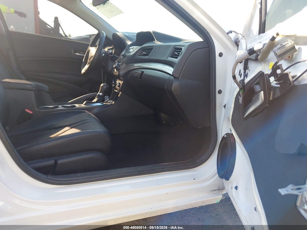 2019 Acura ILX Standard photo 5