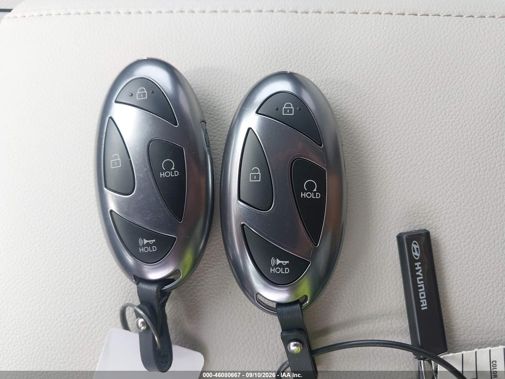 2026 Hyundai Tucson Hybrid SEL Convenience photo 11