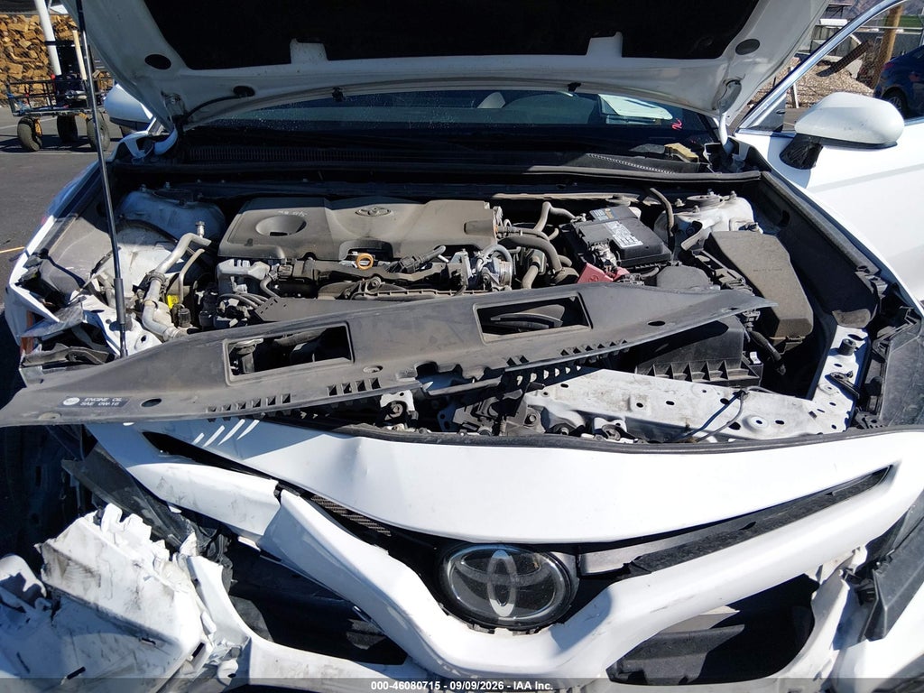 2021 Toyota Camry SE photo 10
