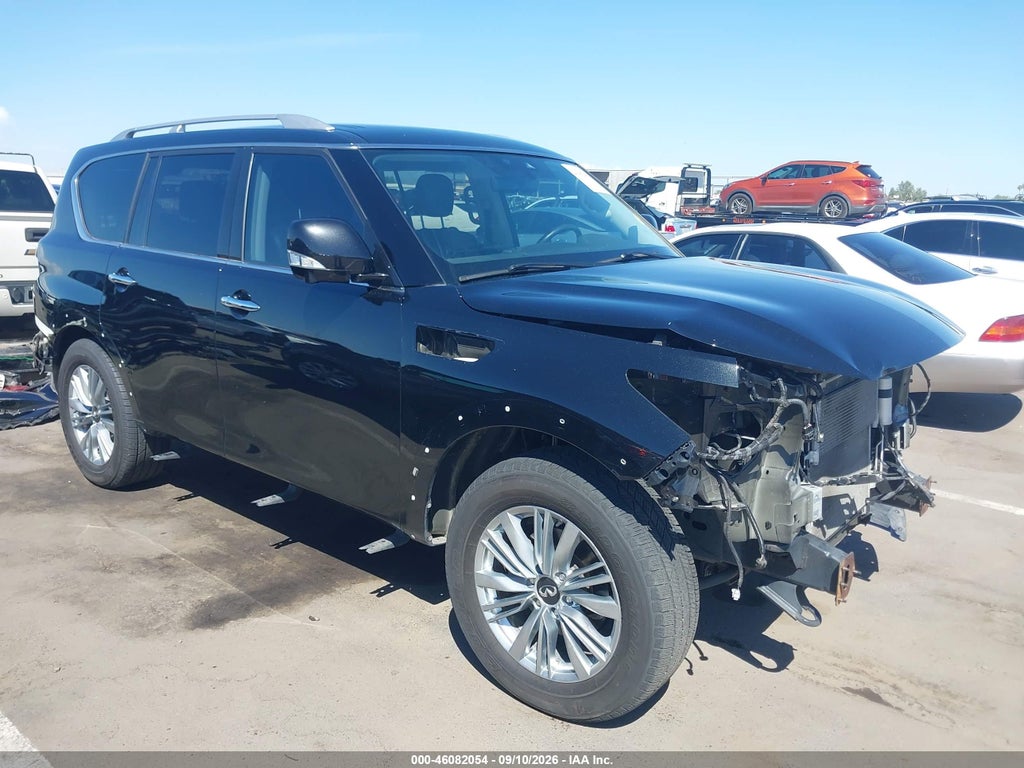 2021 Infiniti QX80 Luxe photo 1