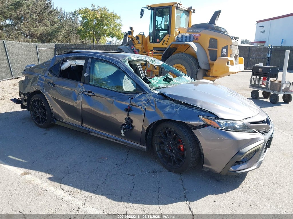 TOYOTA CAMRY 2023