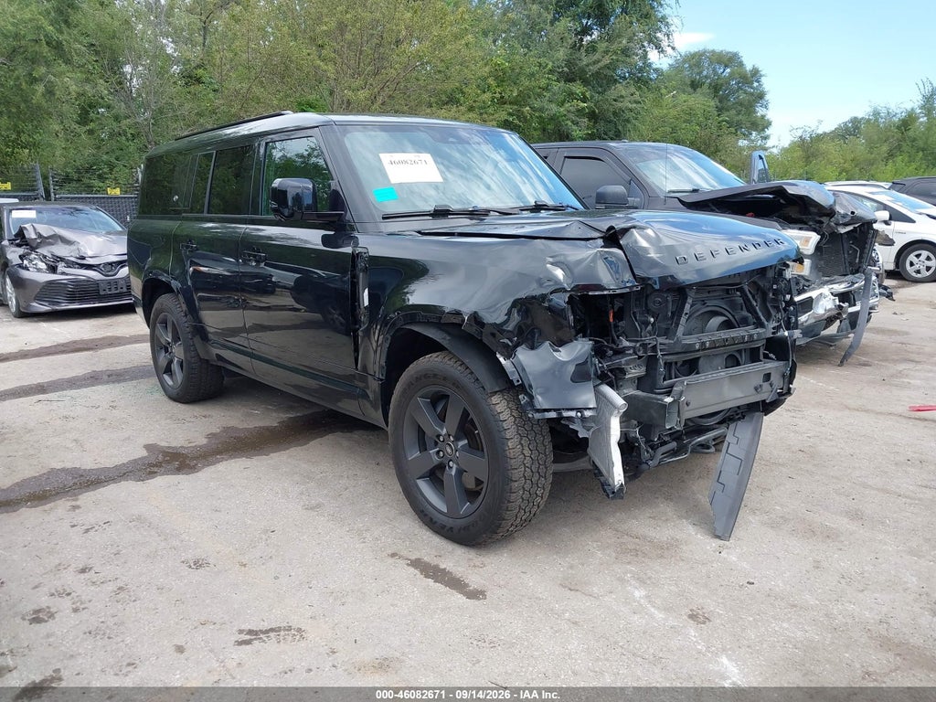 2024 Land Rover Defender 130 P400 X-Dynamic SE photo 1