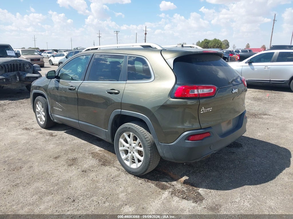 2015 Jeep Cherokee Latitude photo 3